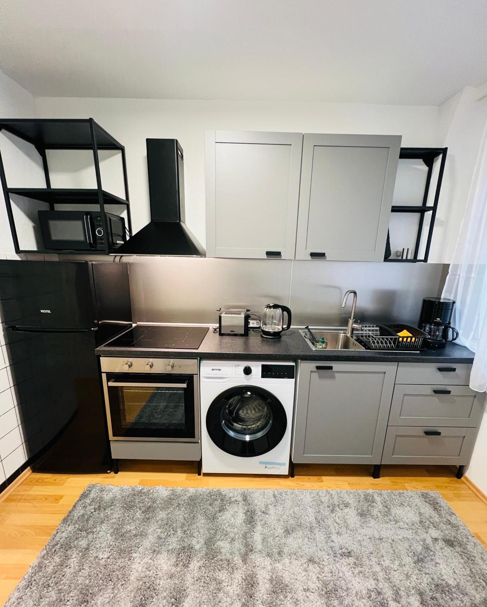E & N Apartment *